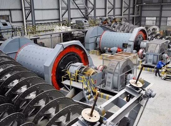 Moinho de bolas de moagem de melhor preço para fábrica de separação de metais, metalurgia, indústria química, material de construção, geração de energia e etc.